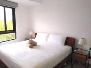 Private Roof w Plunge Pool, Brand New 2 Br Penthouse for 6 sleeps