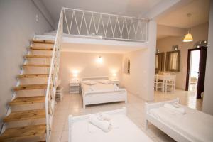 Seirines Apartments Tinos Greece