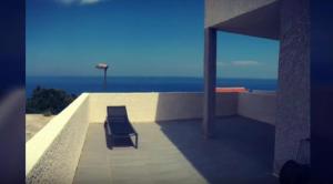 Villas villa standing vue mer 180° clim.pisc. : photos des chambres