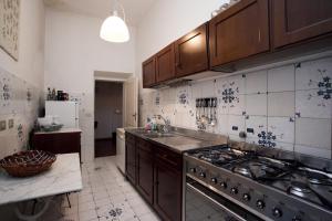 Family 2BR Apartment in Via Giulia