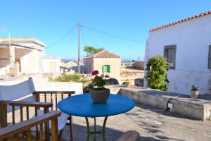 Axion Homes Kythira Greece