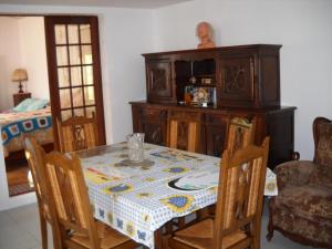 Maisons de vacances Gites Les Tuilieres : photos des chambres