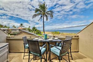 Ocean-View Kihei Condo with Pool Access!