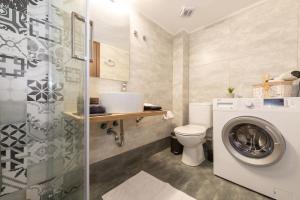 Athens Near Acropolis