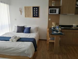 SimplyComfy Apartment by Patsamon