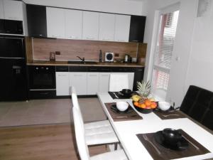 Апартамент Жекови - 4hvězdičkové hotely ve městě Carevo