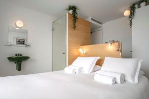 Hotels Hotel La Reine Jane : photos des chambres