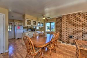 East of the Sun Beachside Apartment with Deck!