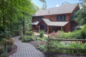 Lazy Bear Lodge - 布洛英罗克山