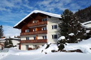 Ferienwohnungen Tiroler Alpenhof