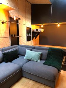 Maisons de vacances Maison d'architecte en plein coeur d'Honfleur avec bain nordique : photos des chambres