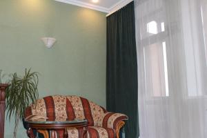 Центр Печерск метро Зверинецкая, Печерская