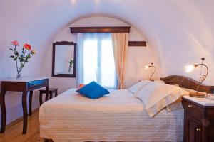 Ellinon Thea Boutique Hotel Santorini Greece