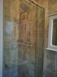 Bristow Self Catering Unit with Back Up Power and Free Wi- Fi