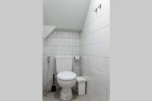 S1 Large Duplex Silom 3 Beds, Full Kitchen WIFI