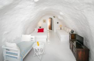 Alexander's Suites Santorini Greece