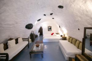 Alexander's Suites Santorini Greece