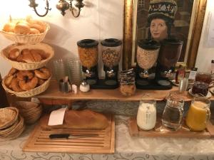 Petit Helvetia Budget Hotel