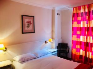 Hotels Le Grand Hotel : photos des chambres