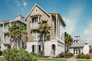 Four-Bedroom House room in Breezy on Port Aransas Coast Home