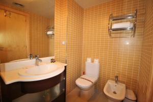 AL20 Apartamento 4 pax, playa Fenals, Costa Brava