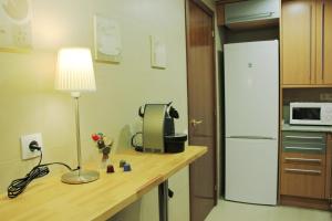 Two-Bedroom Apartment room in Alguera Apartments Industria