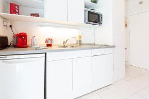 Chez Dominique - Studio 2-4pers centre Antibes Fourmilliere 1er