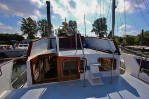 Motor Yacht Almaz