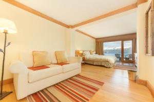 Correntoso Lake & River Hotel