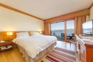 Correntoso Lake & River Hotel