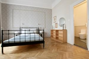 Standard Apartment by Hi5 - Kecskemeti street suite