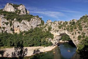 B&B / Chambres d'hotes le rocher de Sampzon : photos des chambres