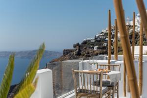 Cocoon Suites Santorini Greece