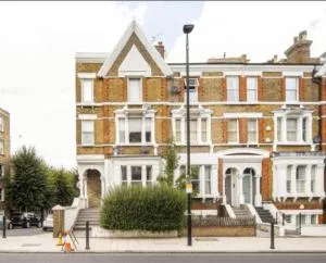 apartment Lavender Hill - London