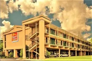 Super Inn Williamsburg - Williamsburg