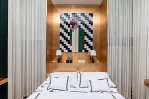 Casa Morgana - The Pantheon Balcony Suite