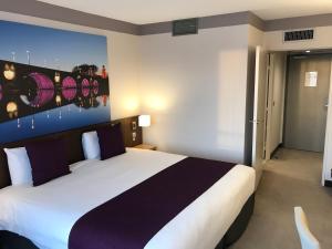 Hotels Mercure Toulouse Aeroport Golf de Seilh : photos des chambres