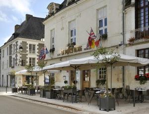 Hotels Logis Hotel Restaurant Le Puits Dore : photos des chambres