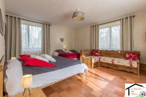 Chalets Le Moulin des Olirics : photos des chambres