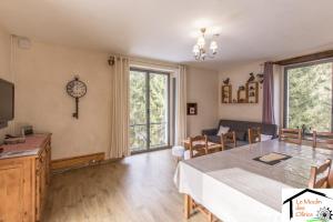 Chalets Le Moulin des Olirics : photos des chambres