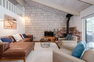 Chateau Blanc 11 - South Landing