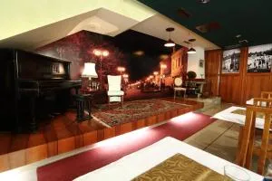 Hotel Nostalgia - Tomášov