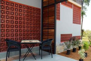 StayVista at Novera 3BHK with Breakfast Near Banasura Dam