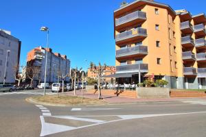 AL23 Moderno apartamento playa Fenals, Costa Brava