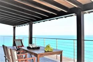 VILLA AUREA-Cala Mesquida- Primera linea de Mar