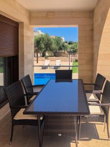 Levanda Luxury Stone Villa