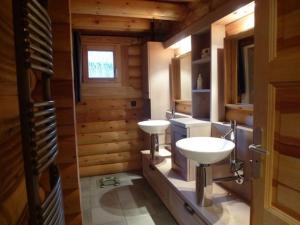 Chalets Le Chardonneret : photos des chambres