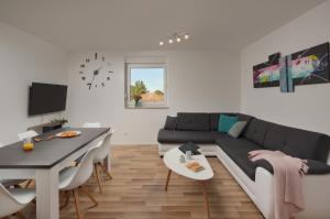 Apartment AleMar 