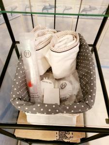 Standard Apartment room in Black and White Apartments