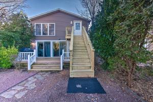 Central Hummelstown Apt 4 Miles to Hershey Park!